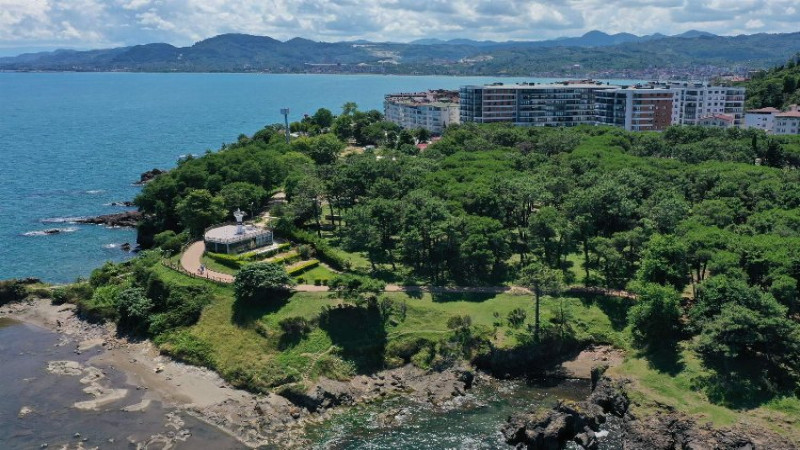 Çamlık Turistlerin Gözdesi Oldu