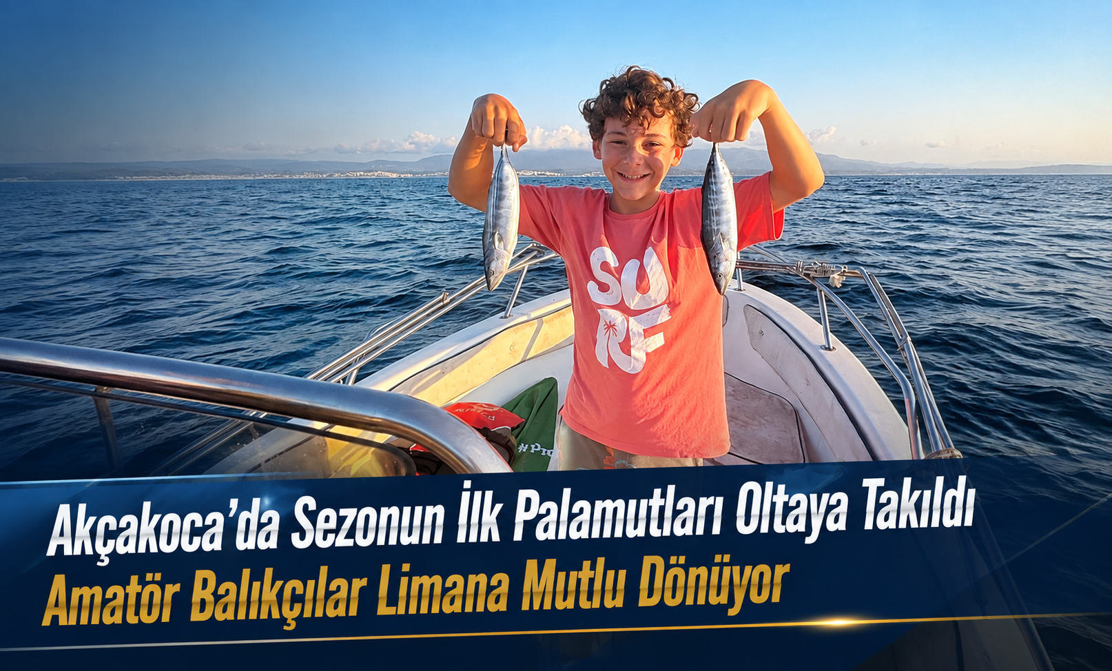 Amatör Balıkçılar Limana Mutlu Dönüyor
