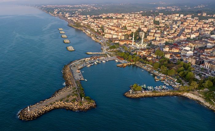Düzce Rehberi 2026: Tarihten Ekonomiye, İlçelerden Doğaya Kapsamlı Şehir Profili
